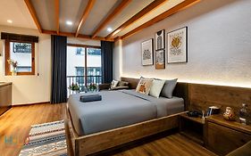 Holo Ham Nghi Saigon - Serviced Homestay
